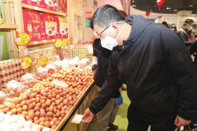 蘭州市消費(fèi)者維權(quán)意識提升 去年消費(fèi)者舉報(bào)量明顯增加