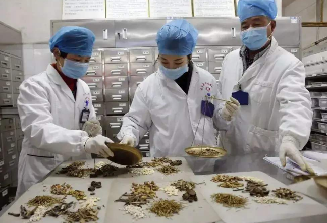 新冠肺炎疫情人物同防市民如何做？請(qǐng)看這里！