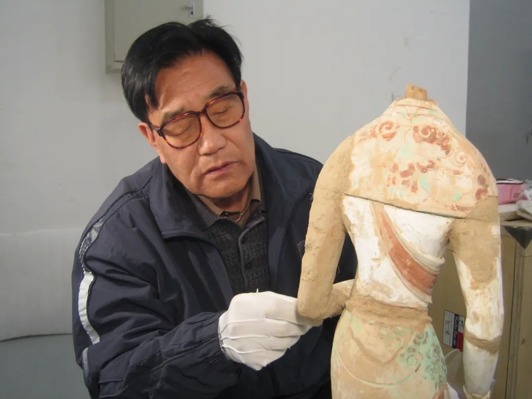【中央媒體看甘肅】守護(hù)千年敦煌，他只覺一生太短……