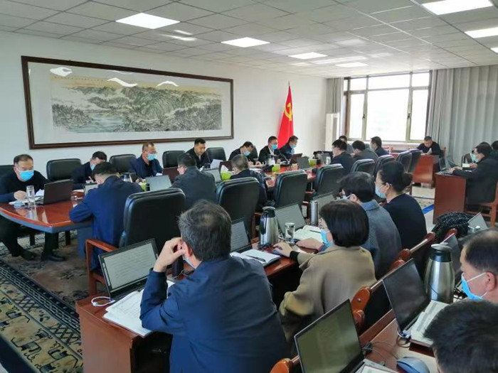 10月17日，金昌市紀(jì)委召開常委會（擴(kuò)大）會議，專題學(xué)習(xí)交流習(xí)近平總書記代表第十九屆中央委員會向黨的二十大所作的報告，研究學(xué)習(xí)宣傳貫徹落實工作。.jpg