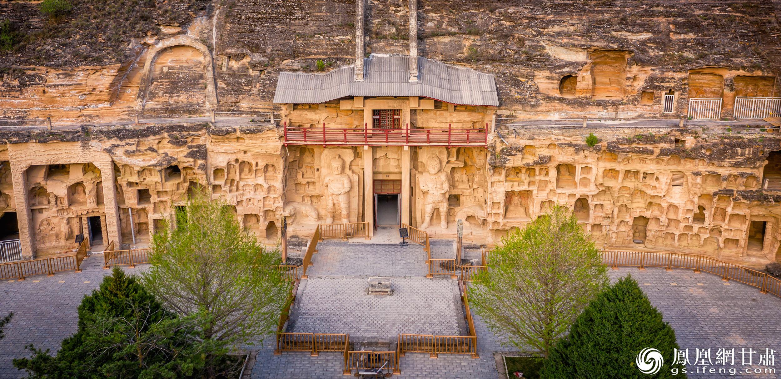 北石窟寺始建于北魏，經(jīng)多個朝代增修形成密集窟龕。北石窟寺文物保護(hù)研究所供圖